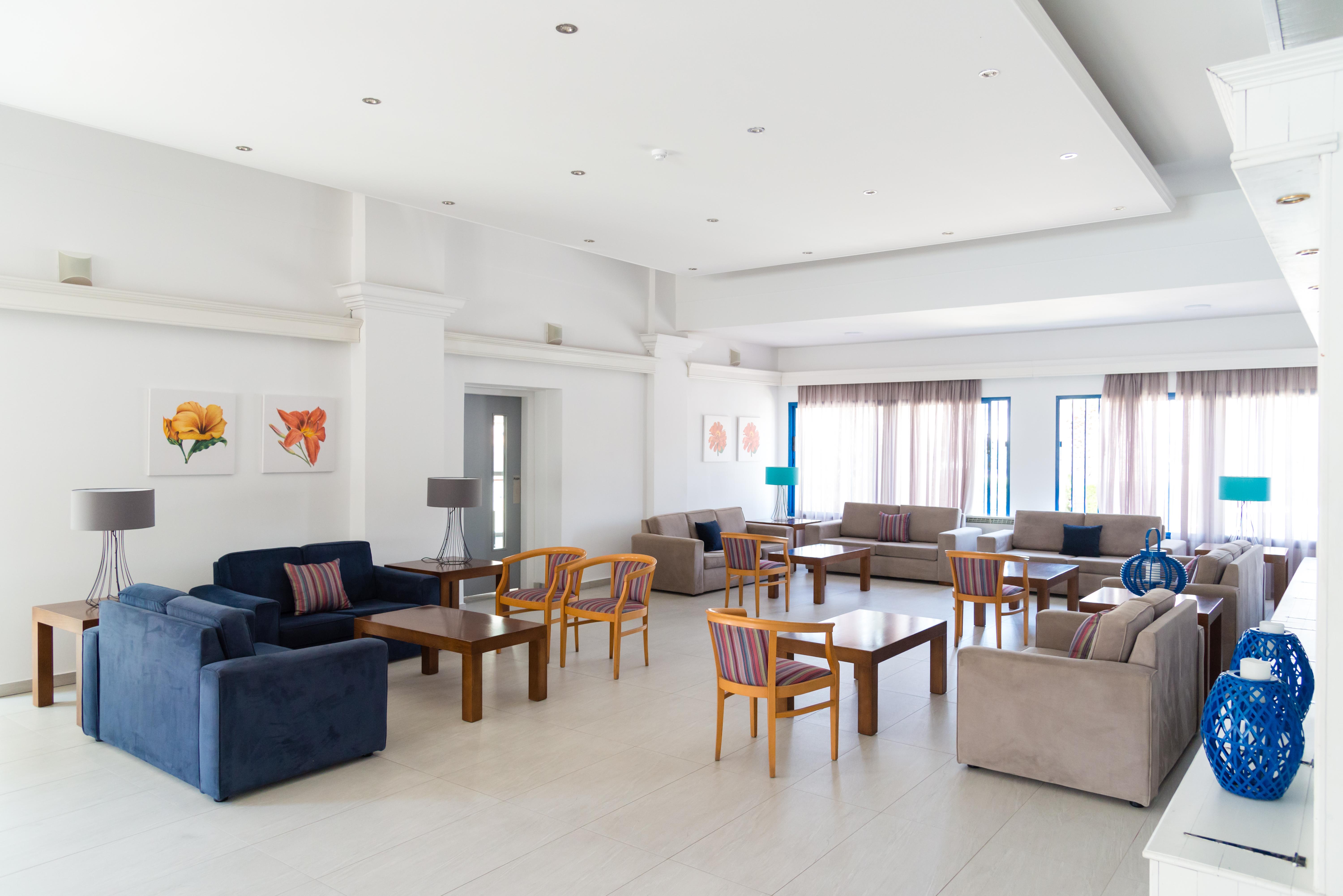 Kefalos Damon Hotel Apartments Paphos 外观 照片