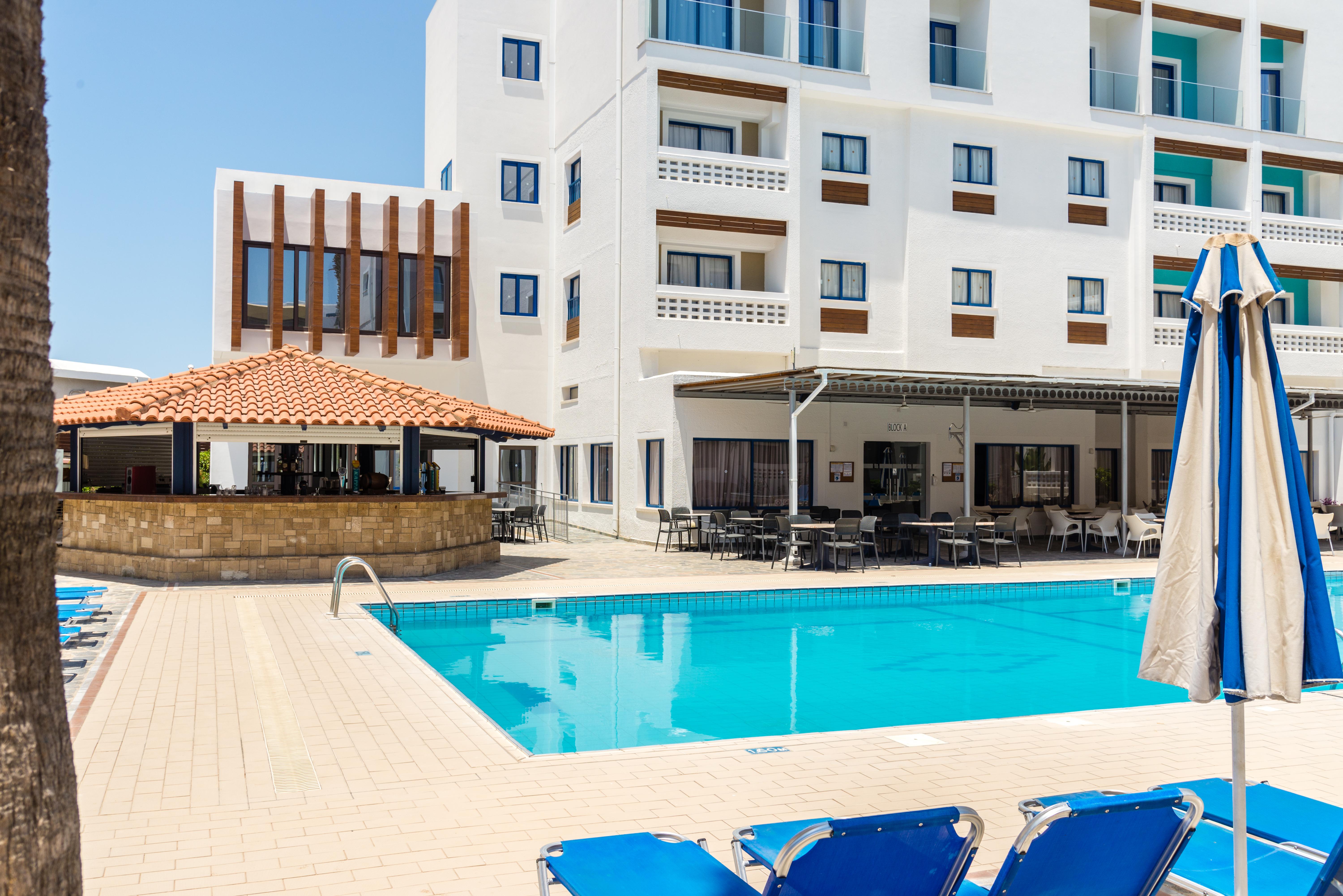 Kefalos Damon Hotel Apartments Paphos 外观 照片