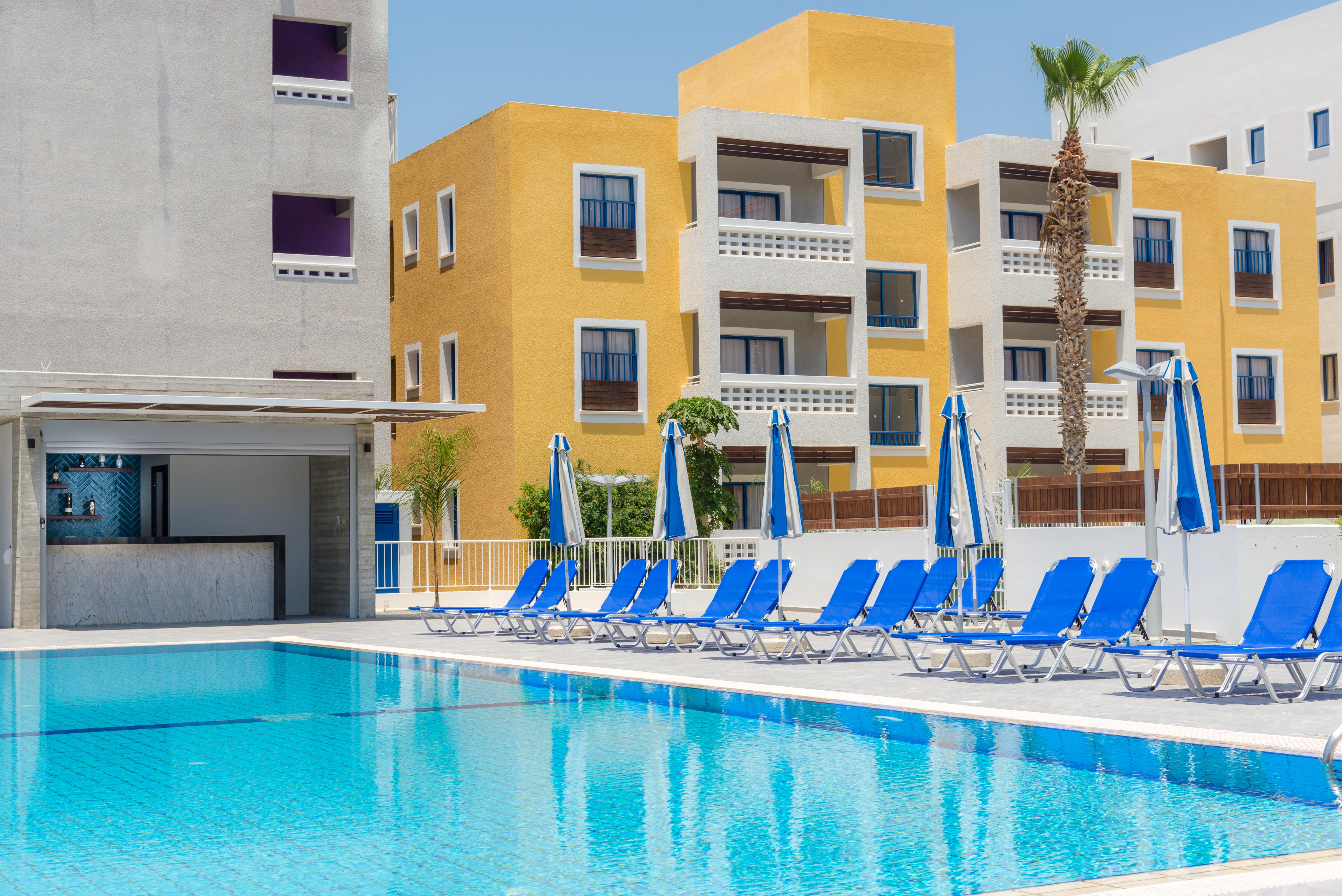Kefalos Damon Hotel Apartments Paphos 外观 照片