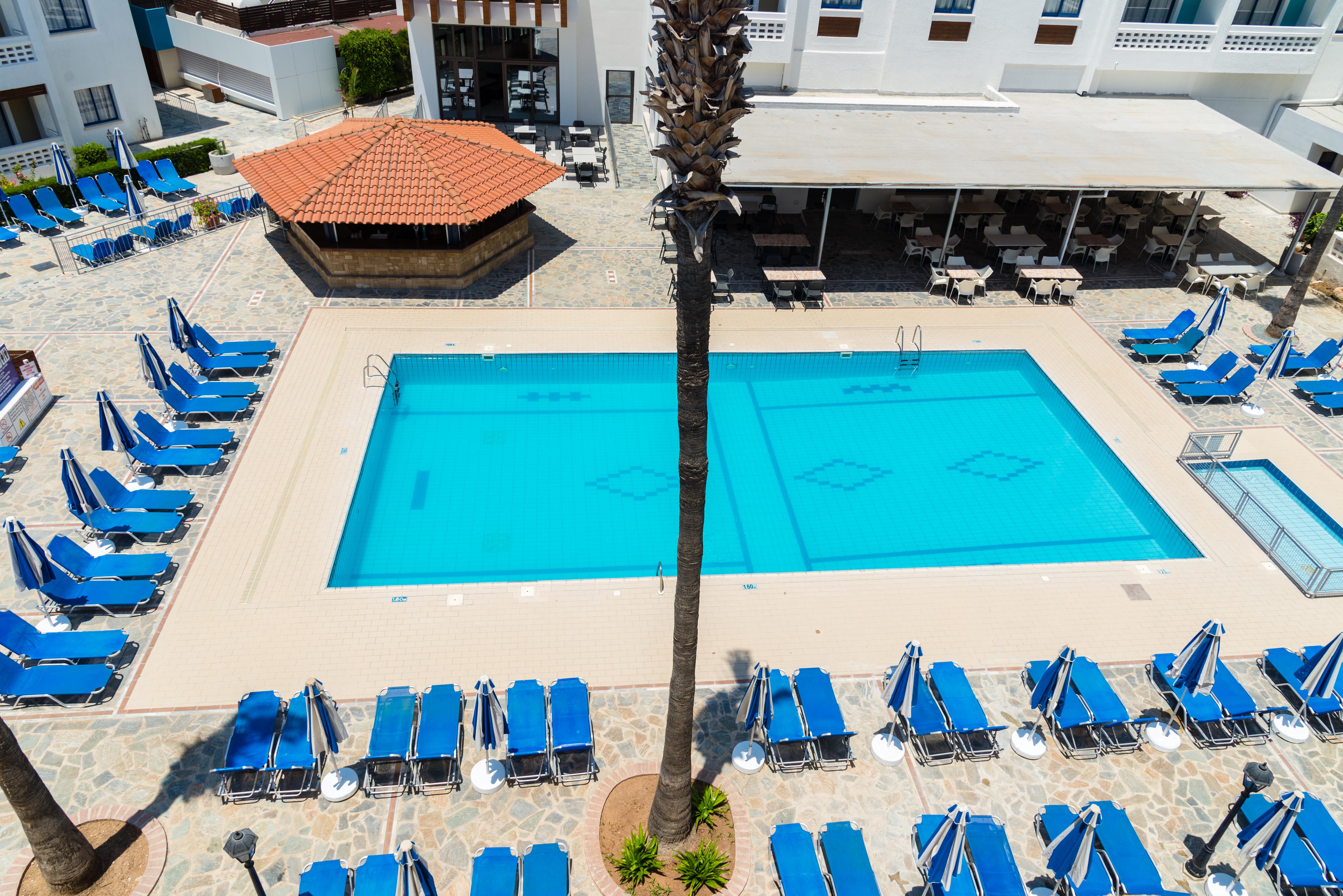Kefalos Damon Hotel Apartments Paphos 外观 照片