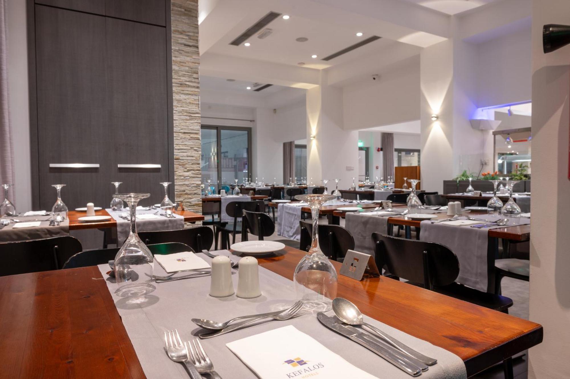 Kefalos Damon Hotel Apartments Paphos 外观 照片