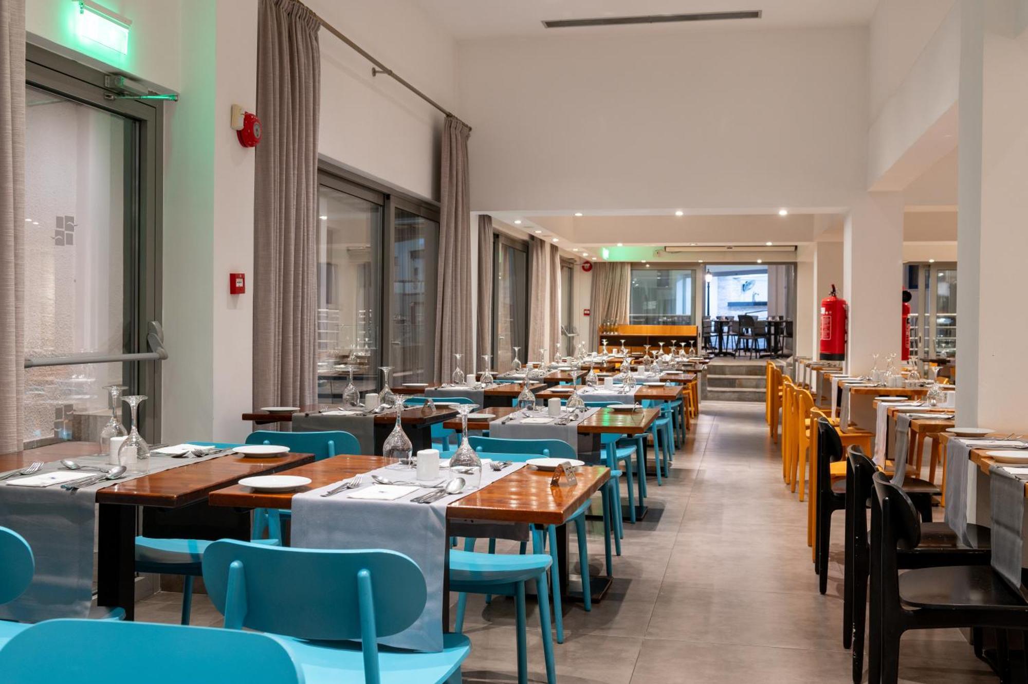 Kefalos Damon Hotel Apartments Paphos 外观 照片