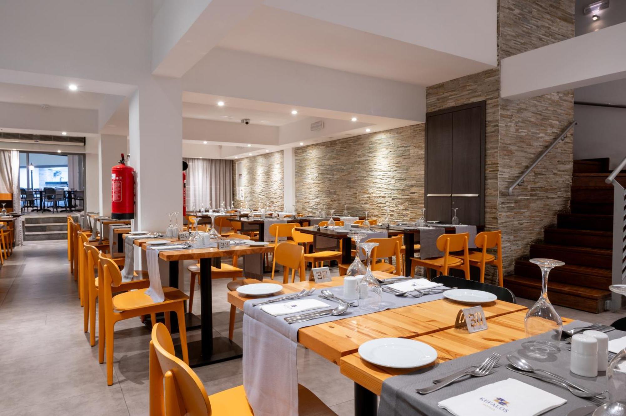 Kefalos Damon Hotel Apartments Paphos 外观 照片